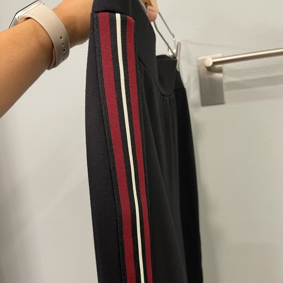 Express Wide leg bottoms. - Picture 3 of 3